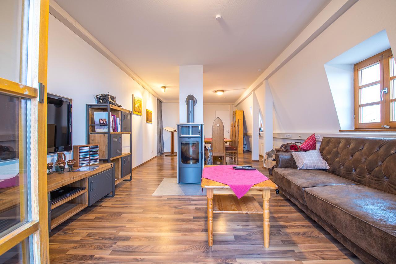 Schloss Auerbach Grosse Ferienwohnung Bensheim Buitenkant foto